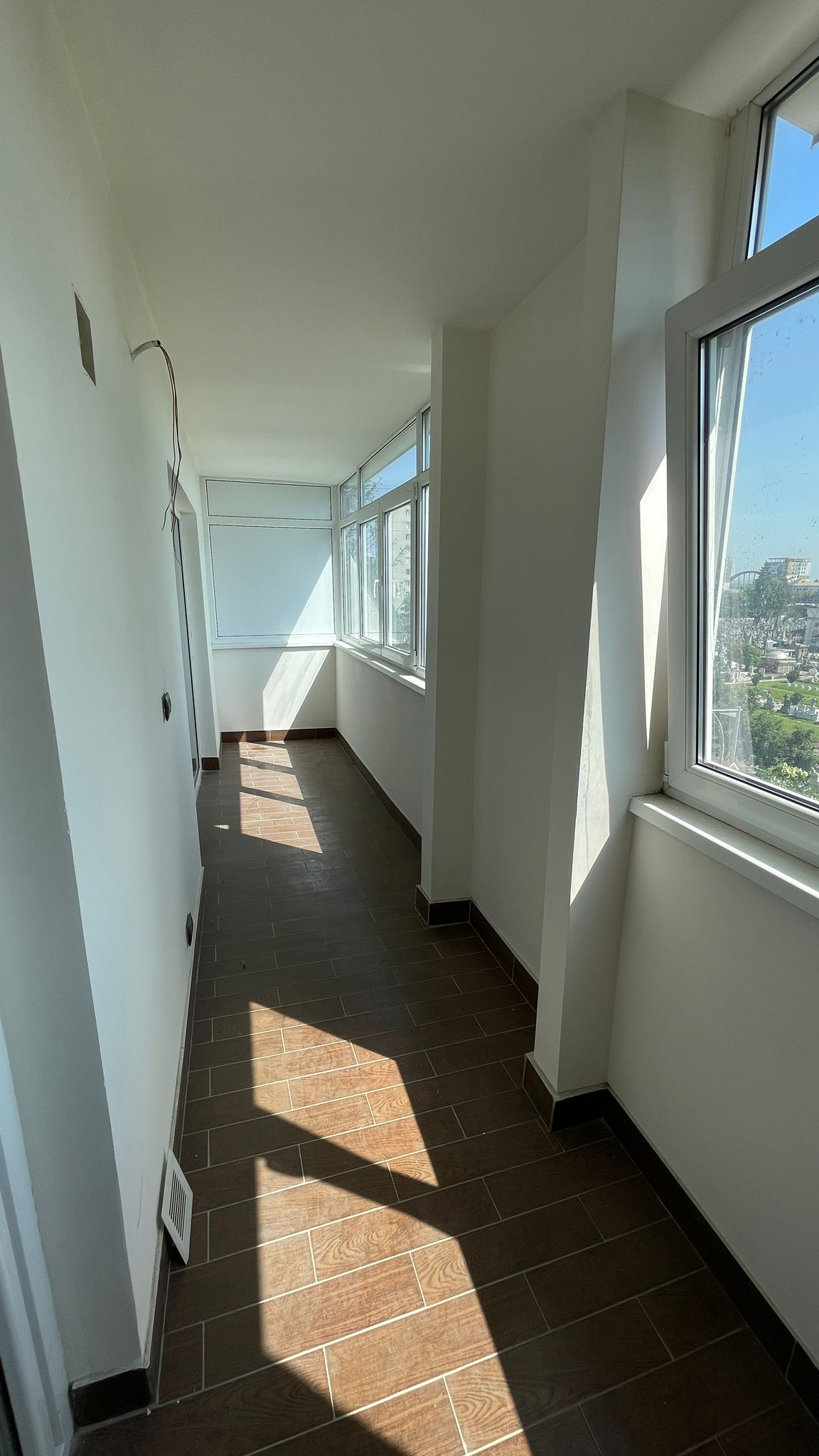 PIATA SUD decomandat cu 3 camere -balcon mare