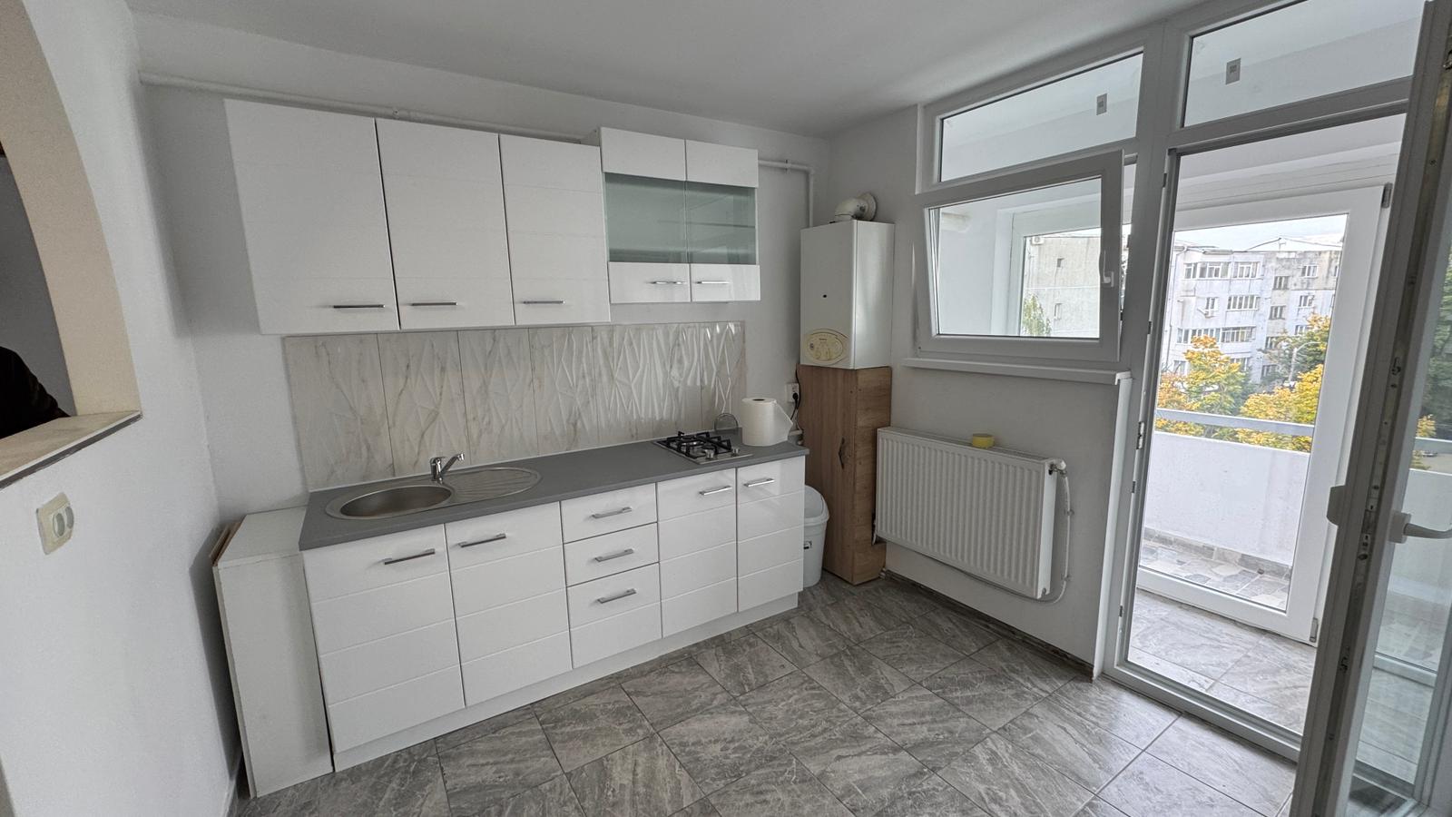 Langa Insula 2 camere Mobilat Utilat