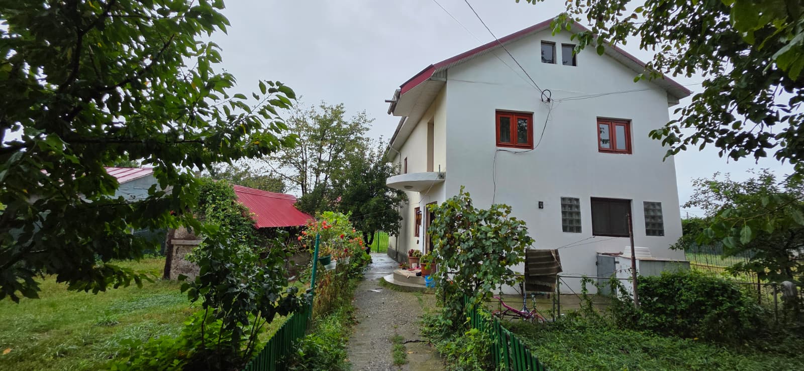 Serbanesti Vila cu toate utlitatile